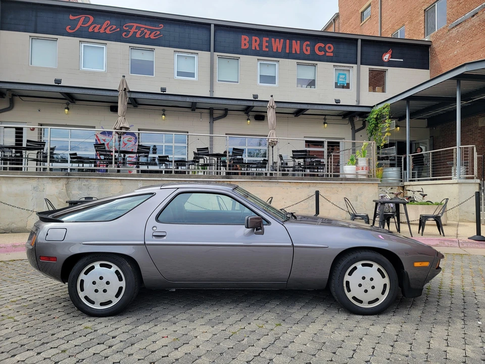 1986 Porsche 928 S - Image 10 of 31