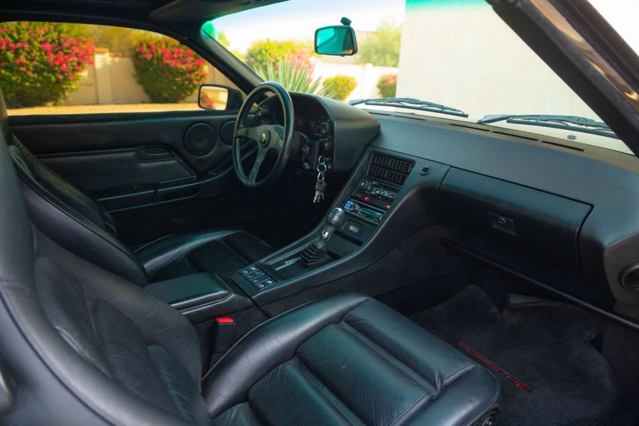 1986 Porsche 928 S - Image 14 of 25
