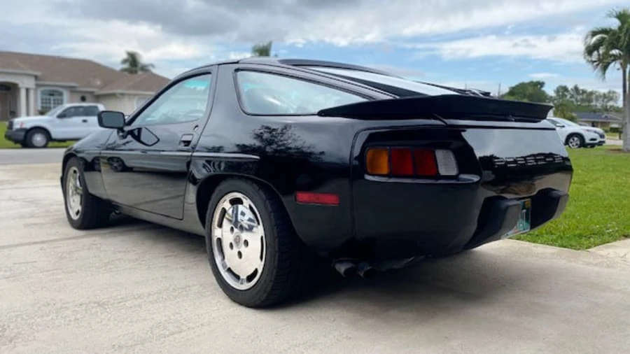 1986 Porsche 928 S - Image 3 of 15