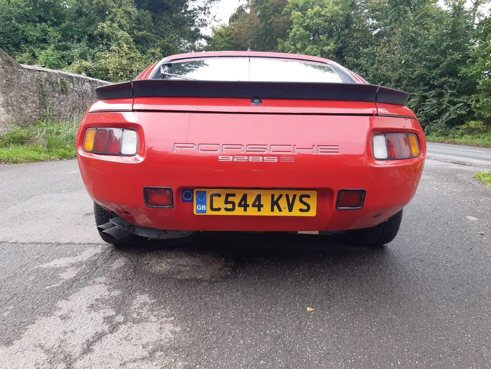 1986 Porsche 928 S - Image 11 of 30