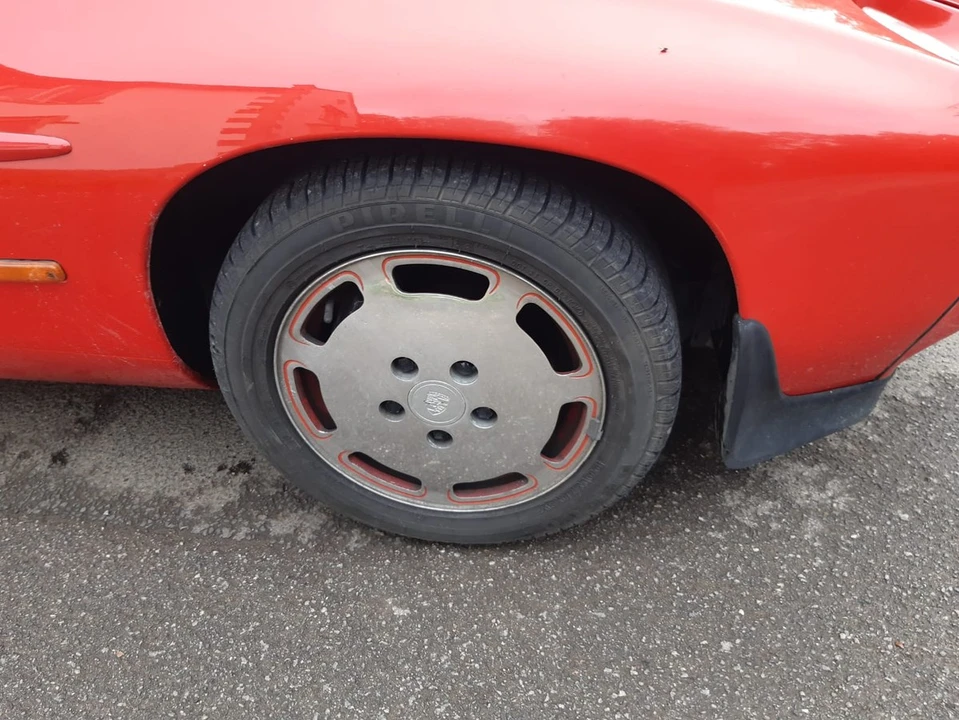 1986 Porsche 928 S - Image 15 of 30
