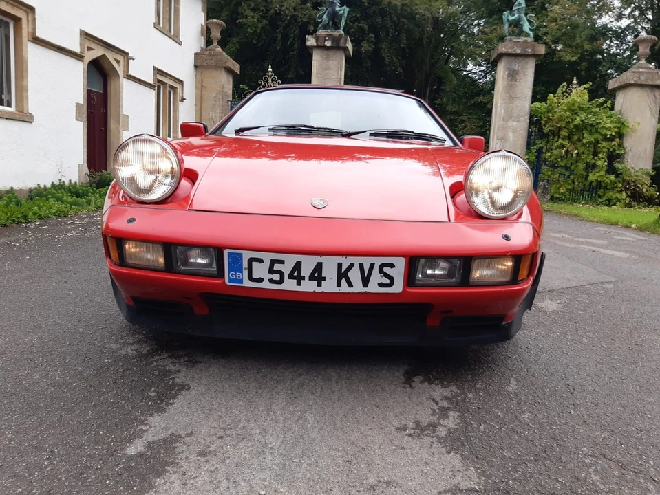 1986 Porsche 928 S - Image 13 of 30