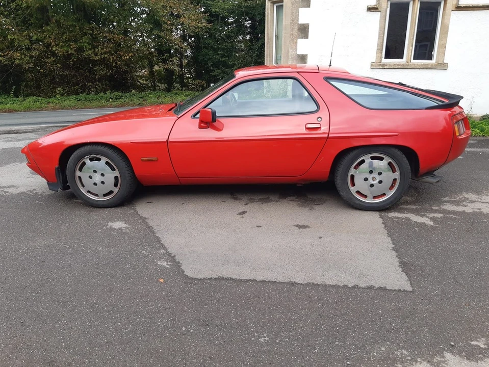 1986 Porsche 928 S - Image 3 of 30