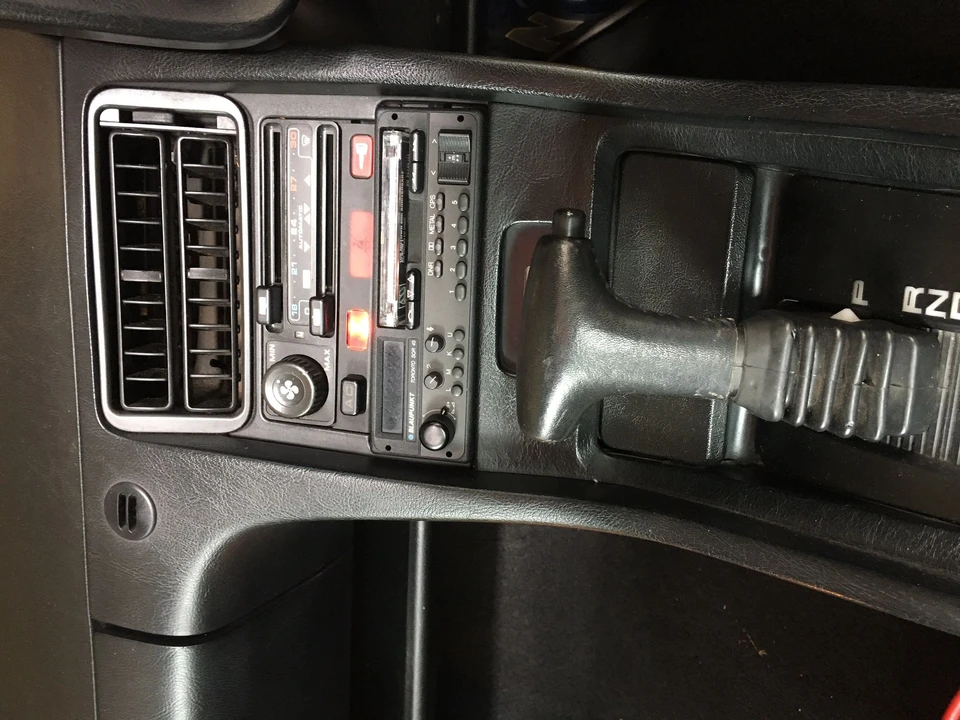 1986 Porsche 928 S - Image 9 of 9