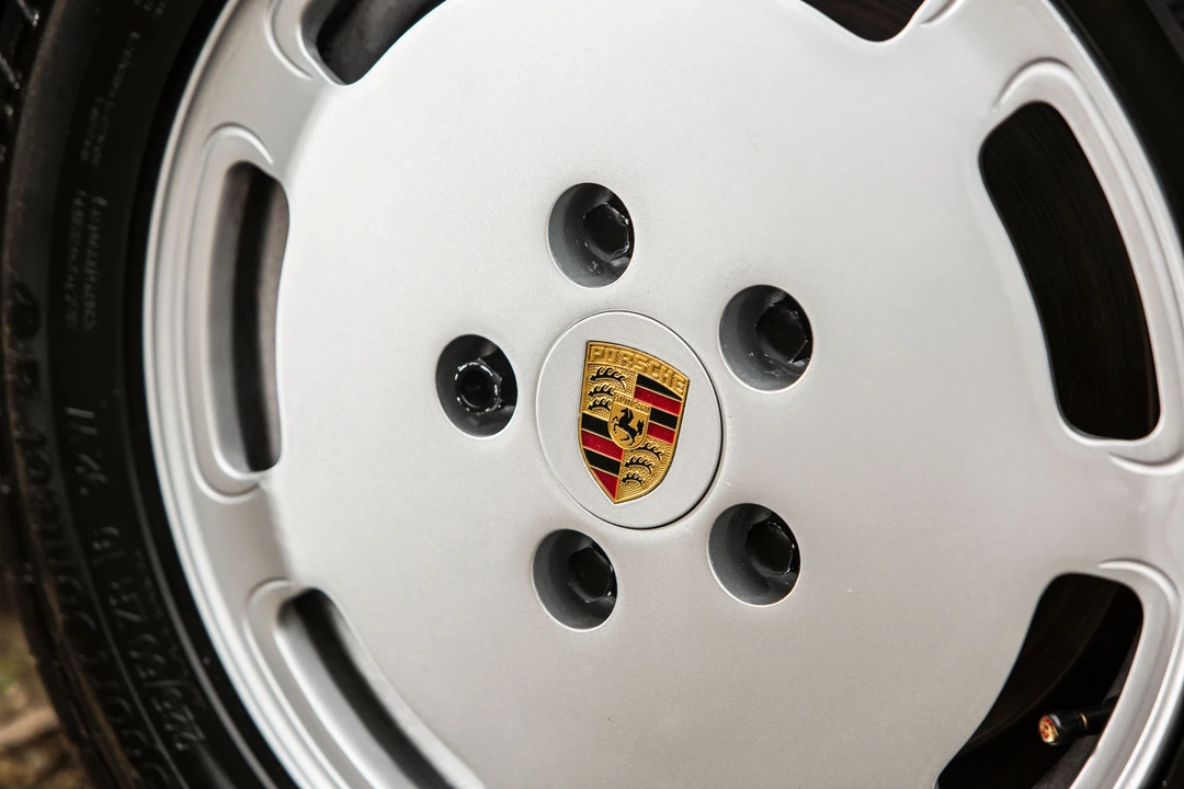 1986 Porsche 928 S - Image 3 of 23