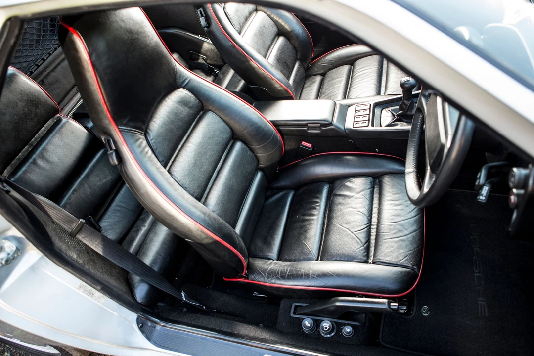 1986 Porsche 928 S - Image 16 of 23