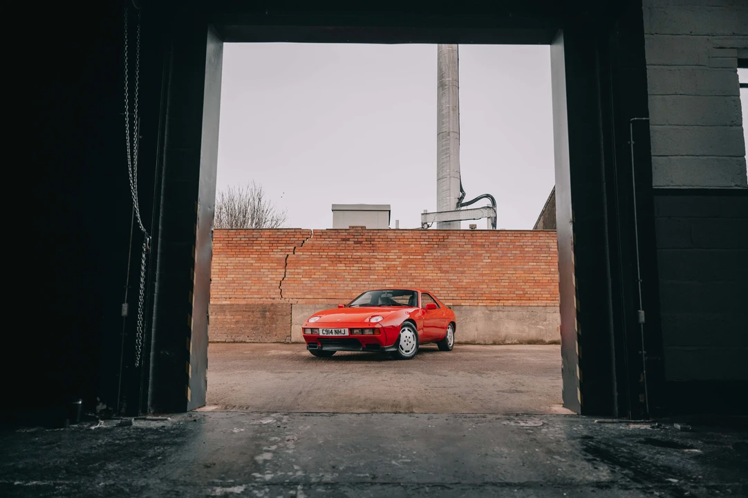1986 Porsche 928 S - Image 14 of 31