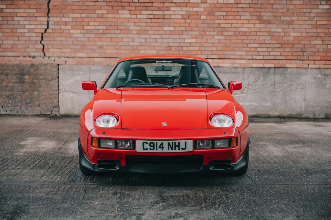 1986 Porsche 928 S - Image 2 of 31