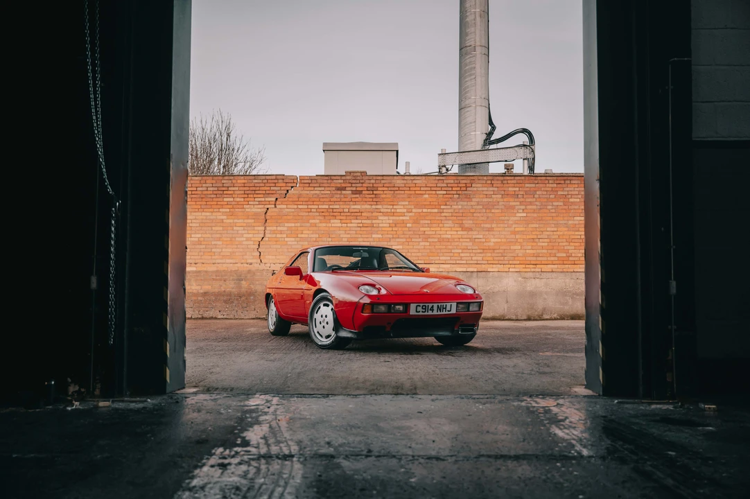 1986 Porsche 928 S - Image 15 of 31