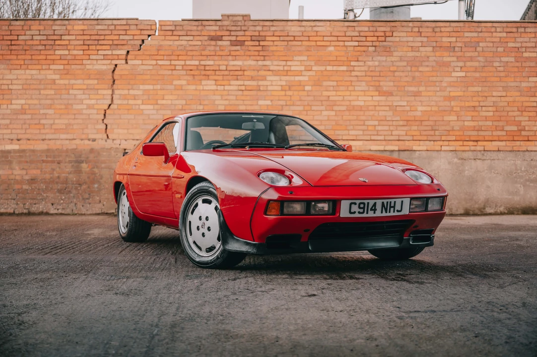 1986 Porsche 928 S - Image 18 of 31