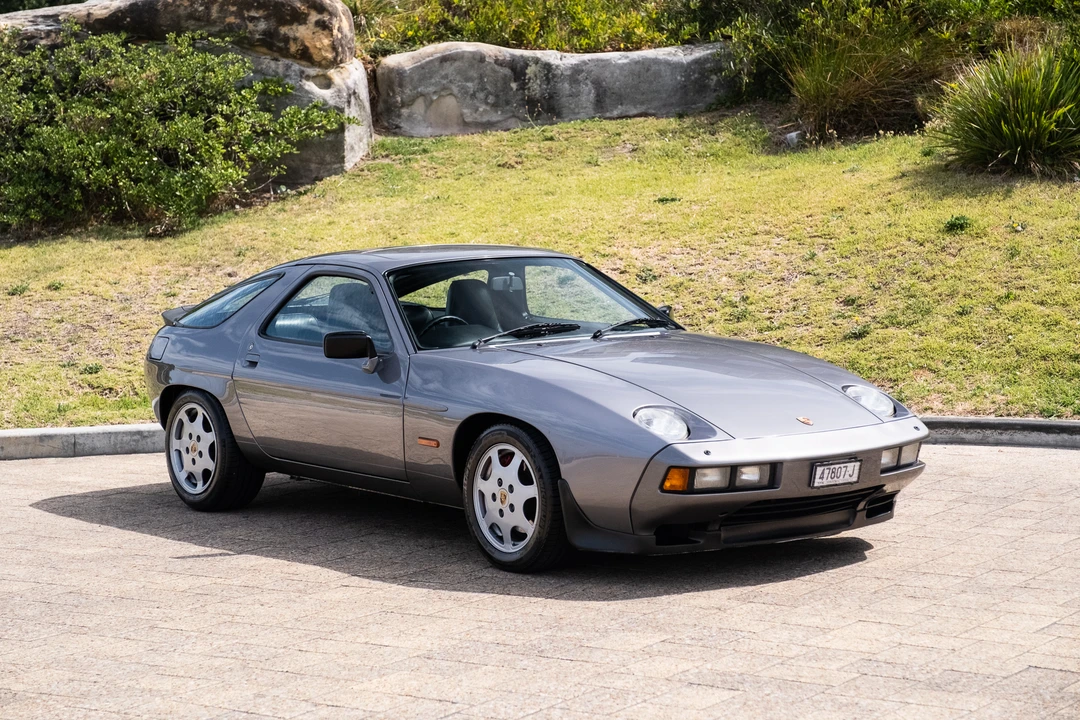 1986 Porsche 928 S - Image 10 of 31