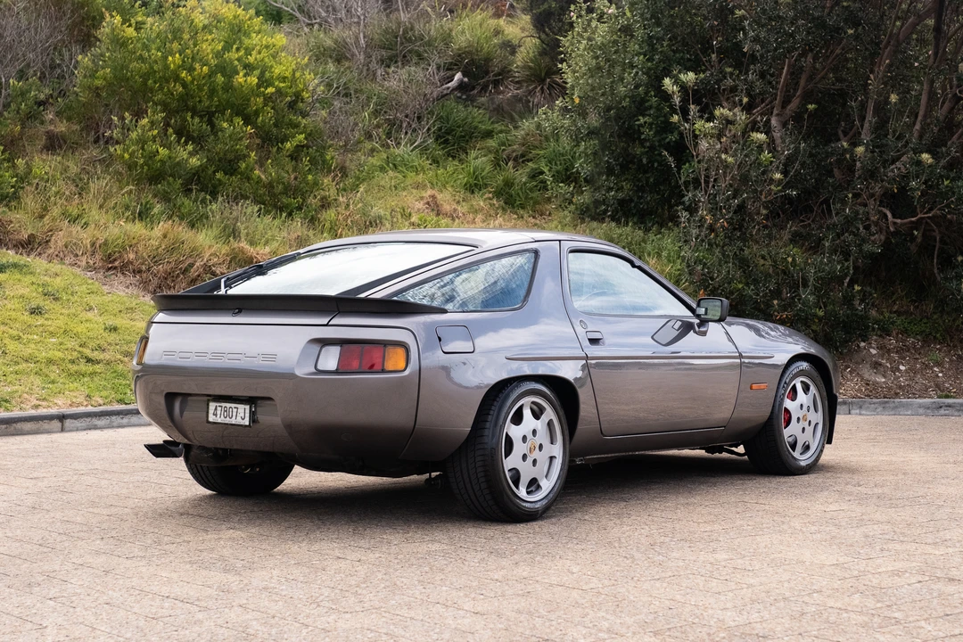 1986 Porsche 928 S - Image 16 of 31