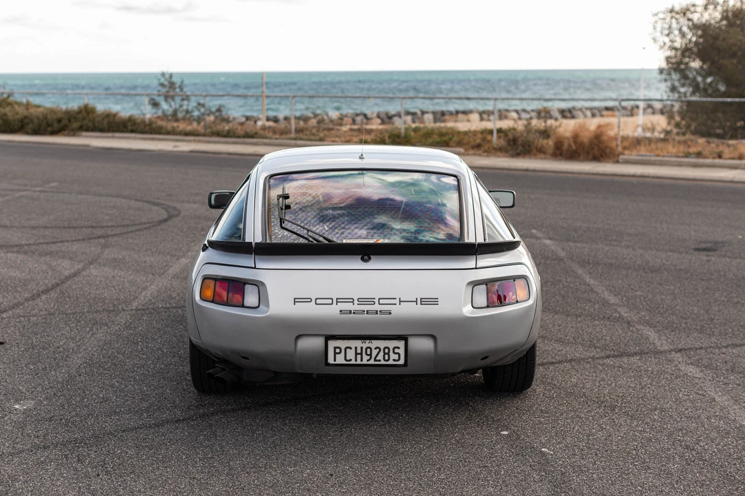 1986 Porsche 928 S4 - Image 7 of 31