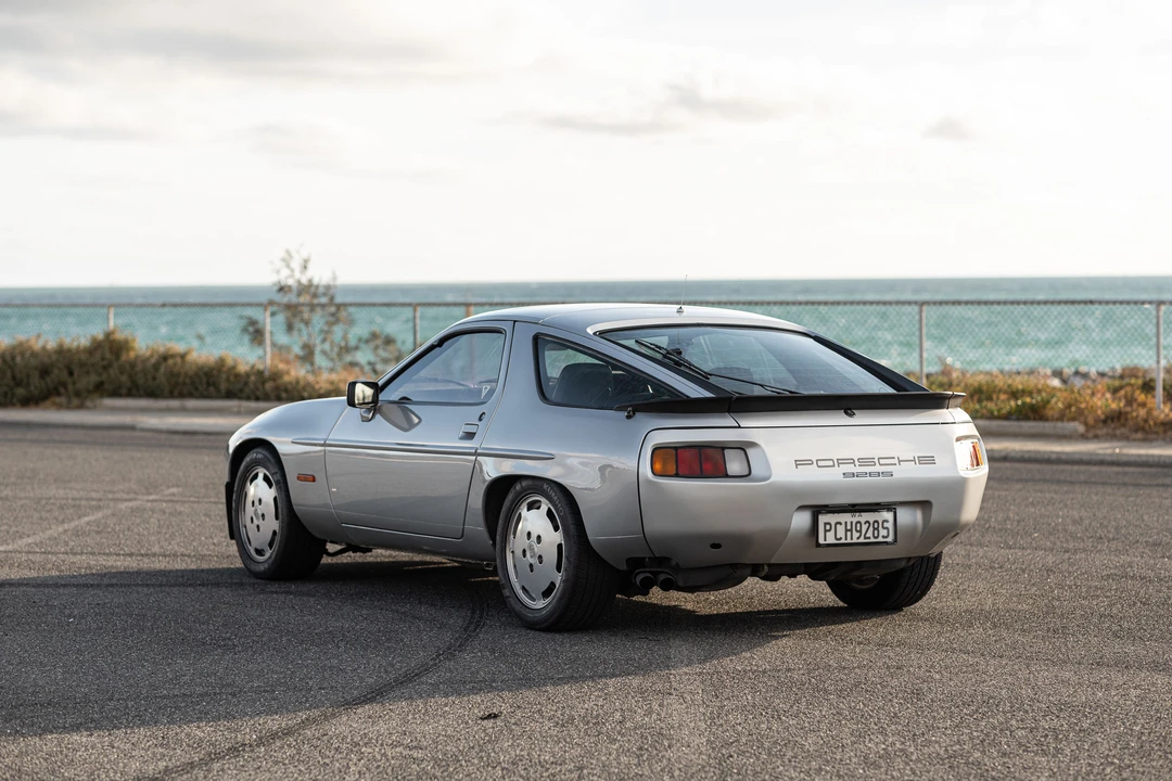 1986 Porsche 928 S4 - Image 6 of 31