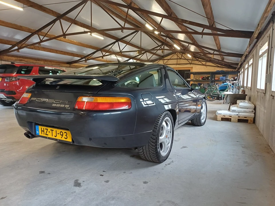1986 Porsche 928 S - Image 20 of 30