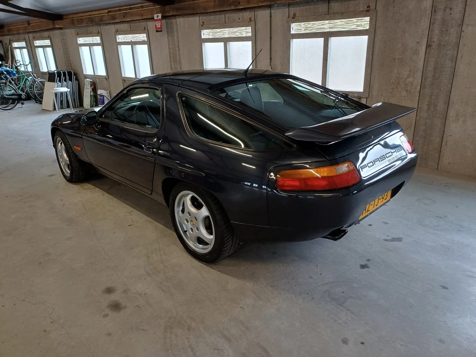 1986 Porsche 928 S - Image 26 of 30