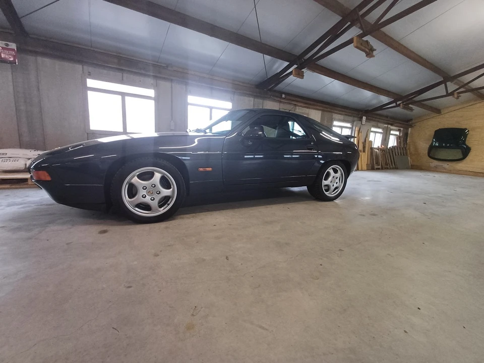 1986 Porsche 928 S - Image 25 of 30