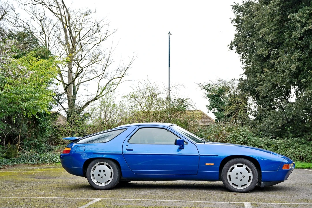 1986 Porsche 928 S - Image 6 of 30