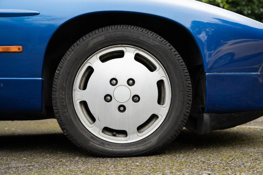 1986 Porsche 928 S - Image 20 of 30