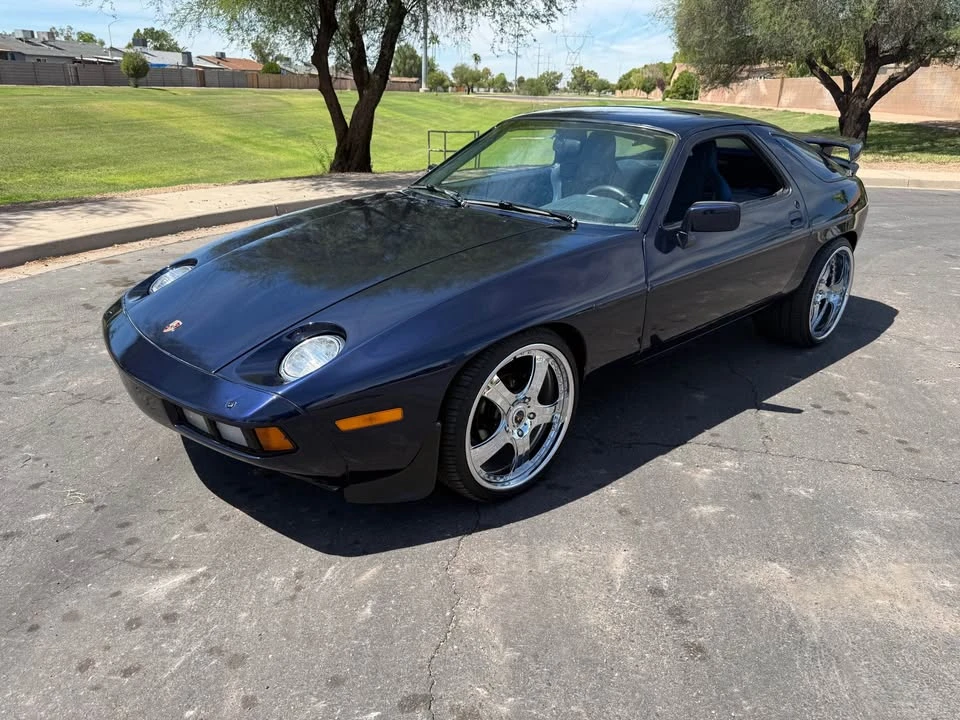 1986 Porsche 928 S - Image 2 of 12