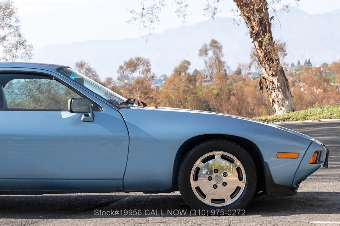 1986 Porsche 928 S - Image 16 of 31