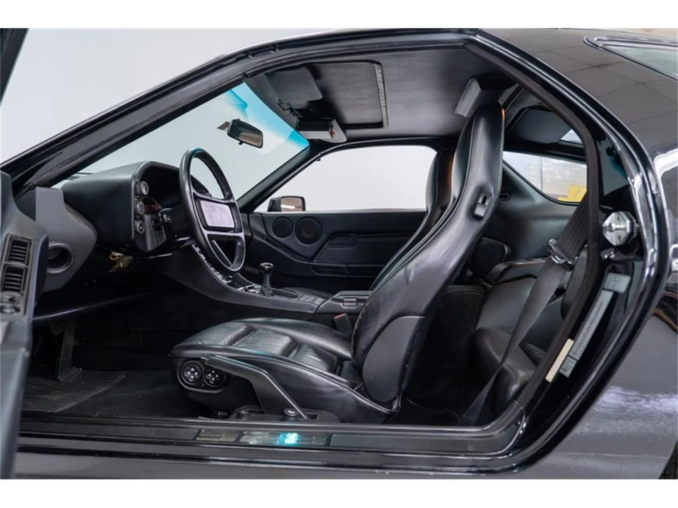 1986 Porsche 928 S - Image 13 of 31