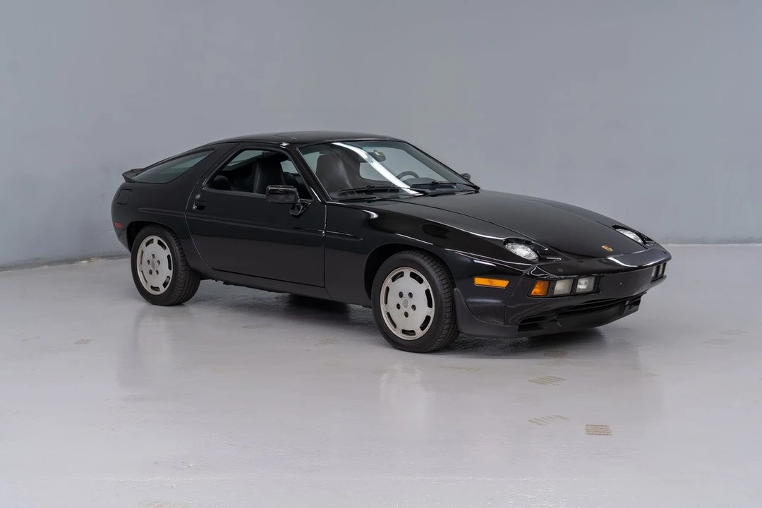 1986 Porsche 928 S - Image 9 of 31