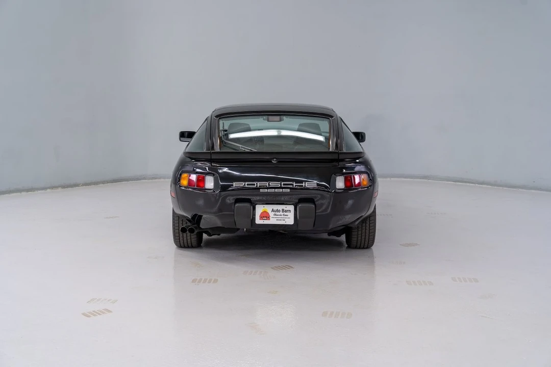 1986 Porsche 928 S - Image 6 of 31