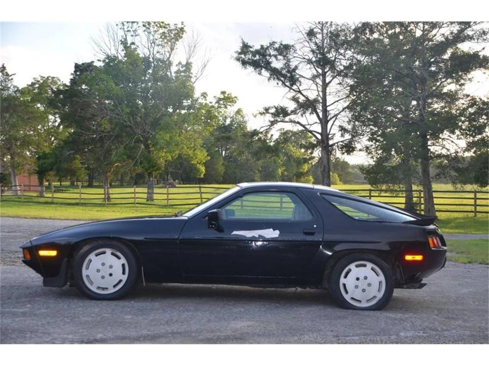 1986 Porsche 928 S - Image 7 of 31
