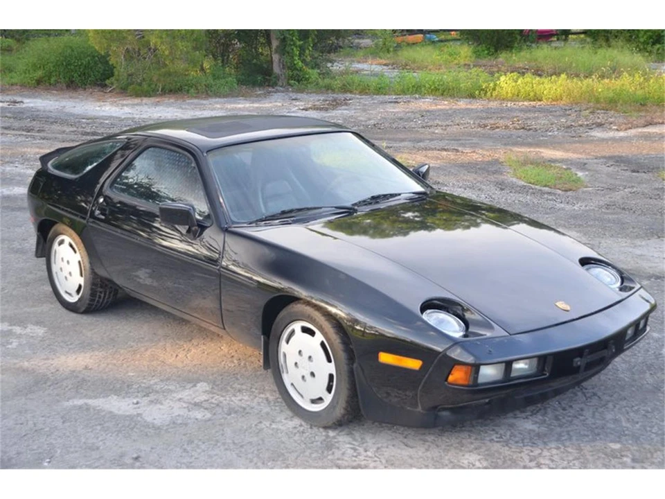 1986 Porsche 928 S - Image 11 of 31