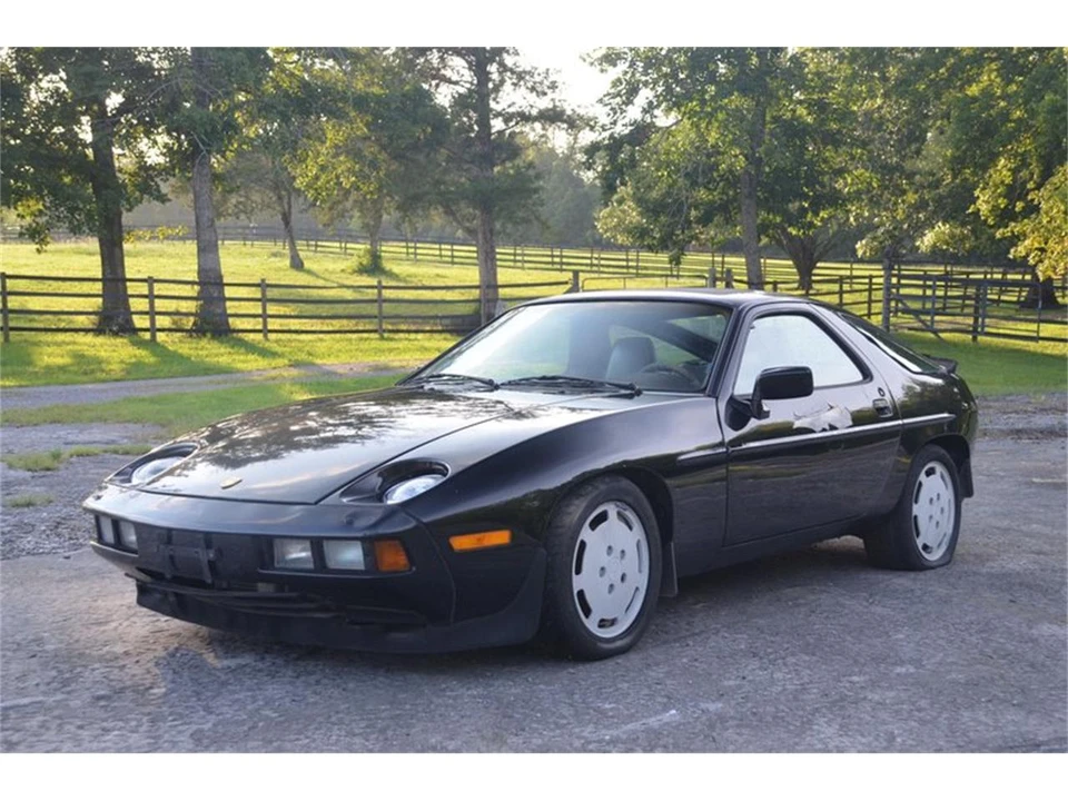 1986 Porsche 928 S - Image 9 of 31