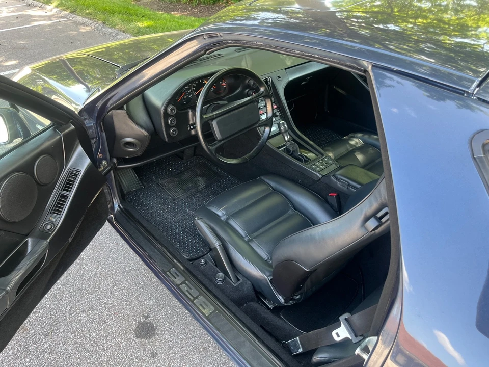 1986 Porsche 928 S - Image 23 of 30