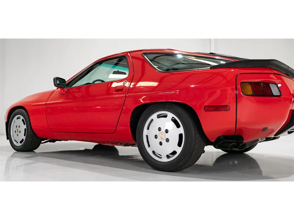 1986 Porsche 928 S - Image 29 of 31
