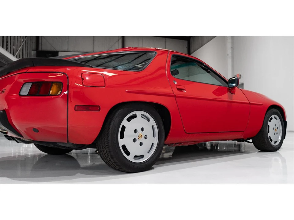 1986 Porsche 928 S - Image 30 of 31