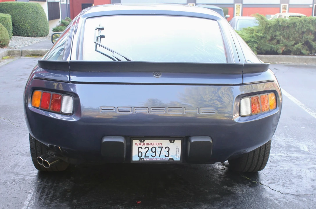 1986 Porsche 928 S - Image 18 of 31