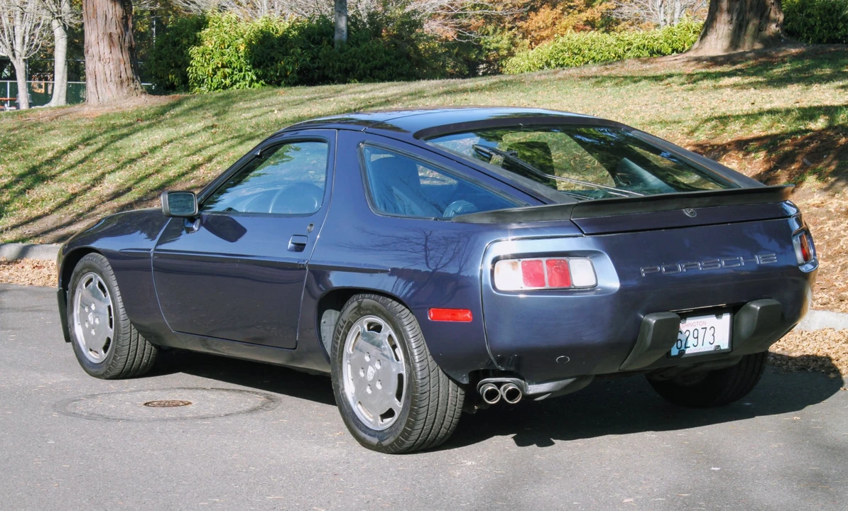 1986 Porsche 928 S - Image 15 of 31