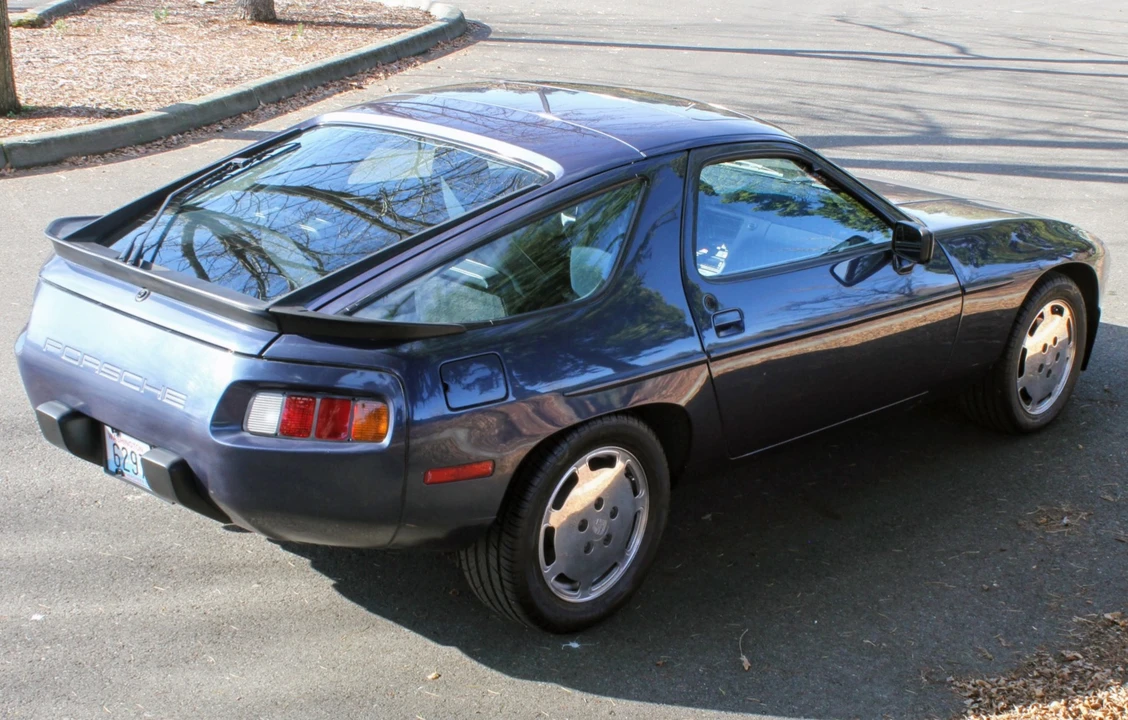 1986 Porsche 928 S - Image 21 of 31
