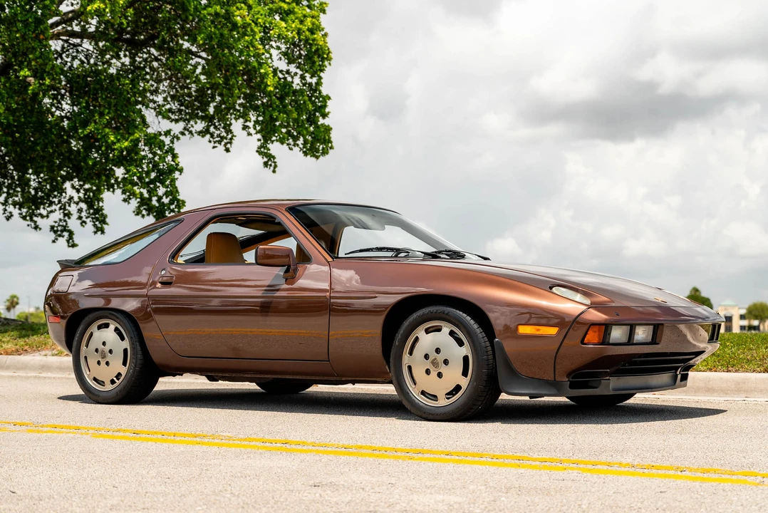 1986 Porsche 928 S - Image 10 of 31