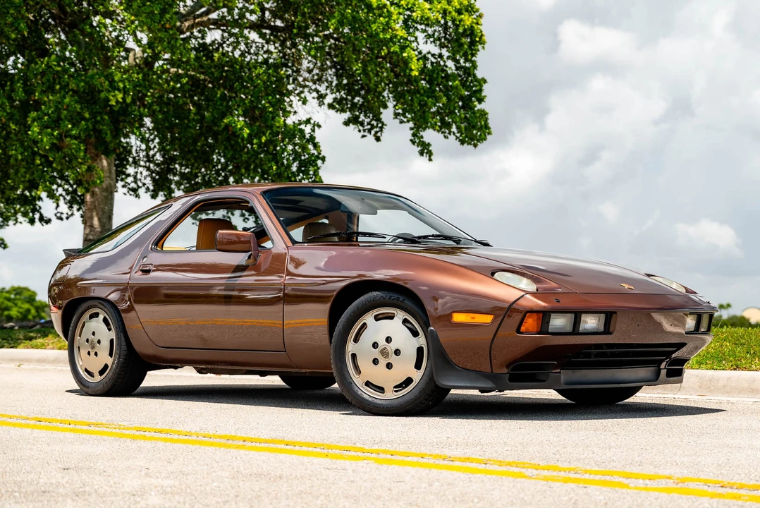 1986 Porsche 928 S - Image 12 of 31