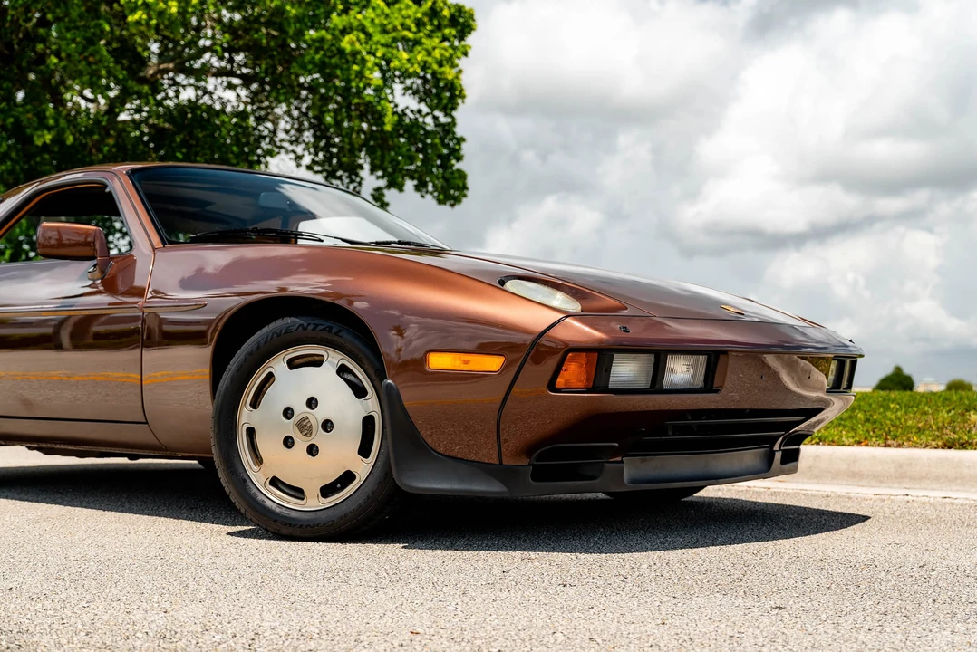 1986 Porsche 928 S - Image 15 of 31