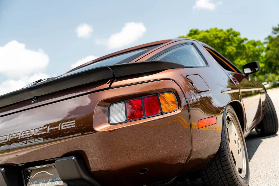 1986 Porsche 928 S - Image 30 of 31