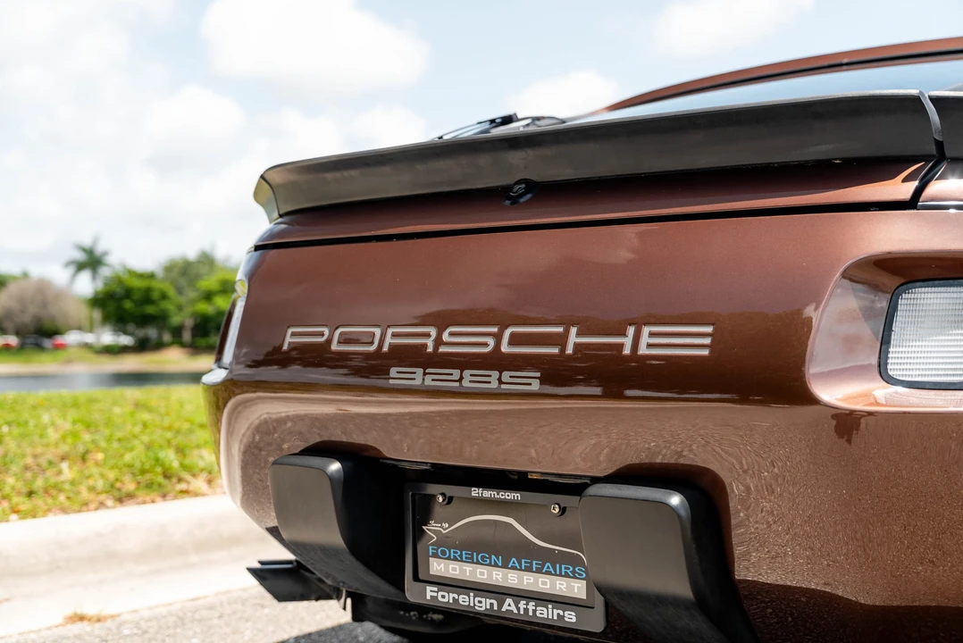 1986 Porsche 928 S - Image 29 of 31