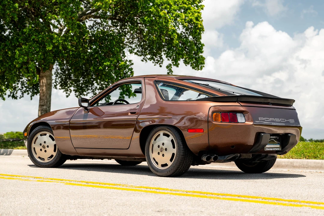 1986 Porsche 928 S - Image 5 of 31
