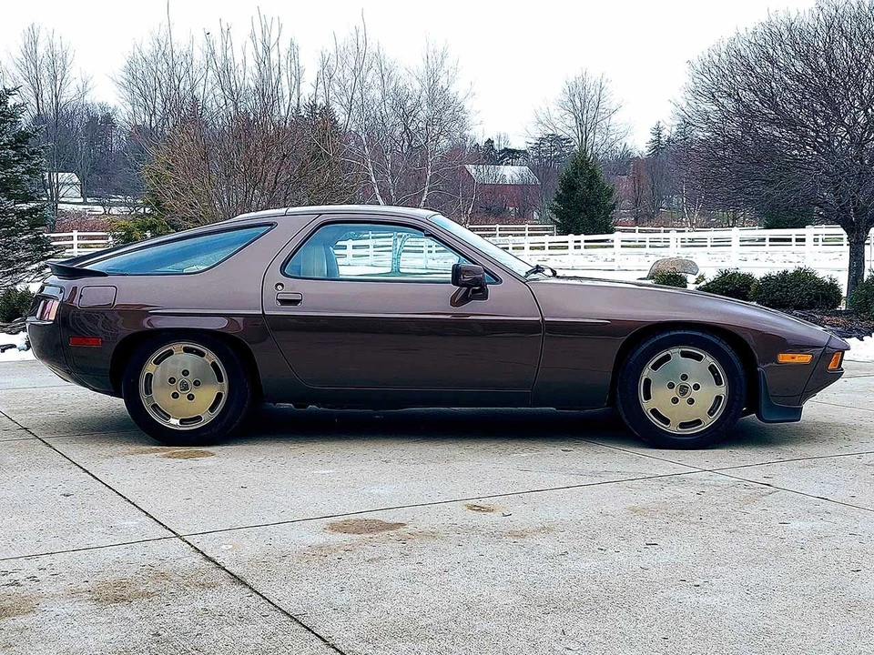 1986 Porsche 928 S - Image 3 of 10
