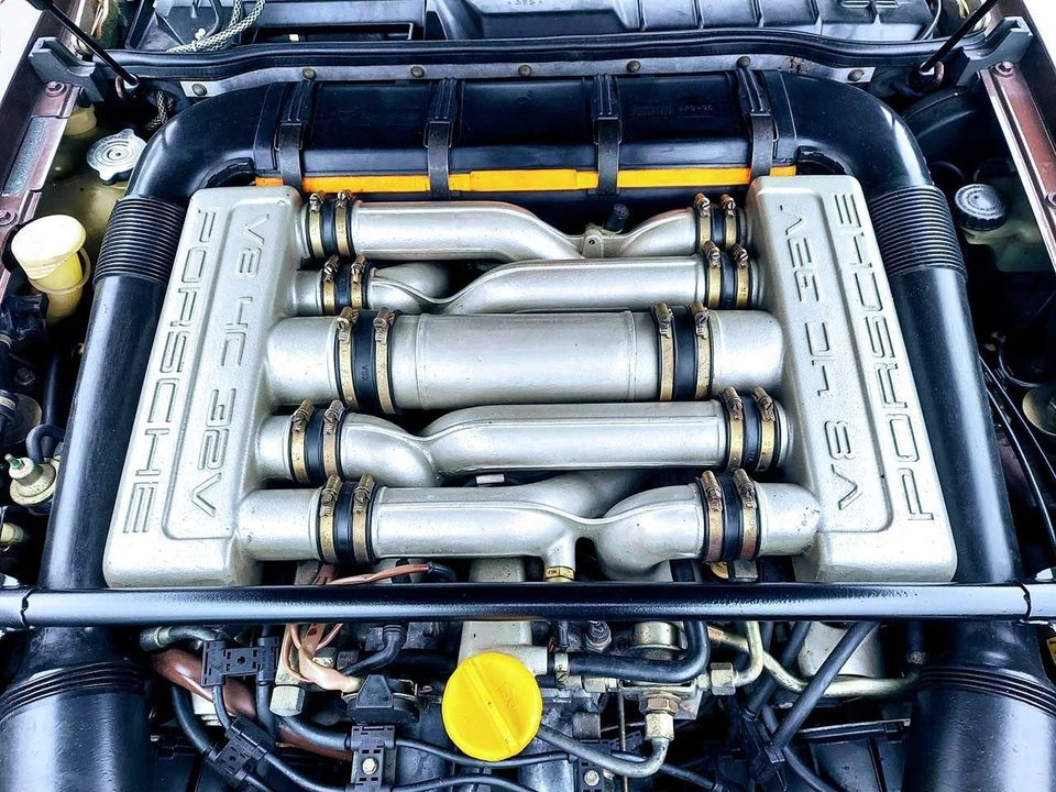 1986 Porsche 928 S - Image 9 of 10