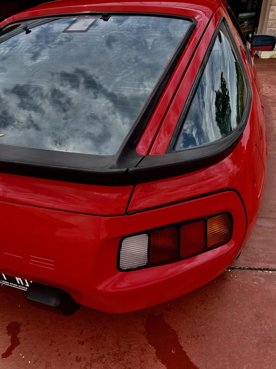 1986 Porsche 928 S - Image 14 of 31