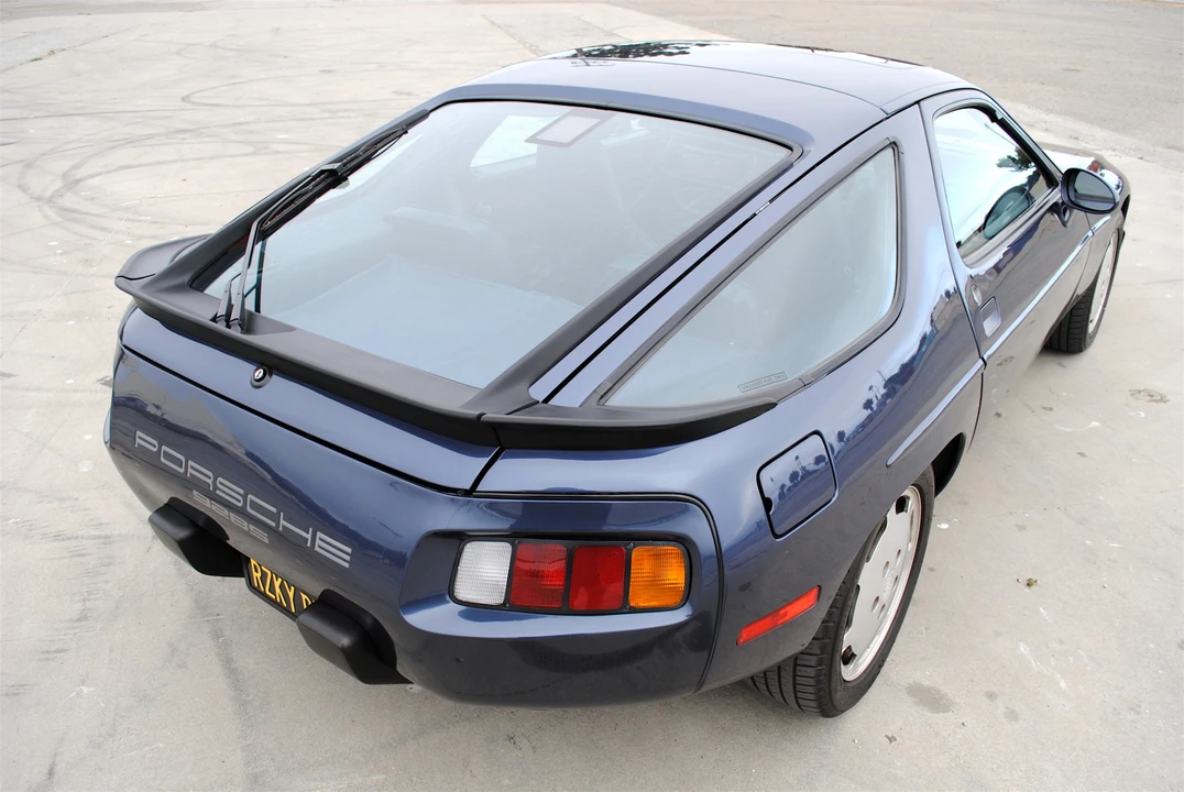 1986 Porsche 928 S - Image 15 of 31