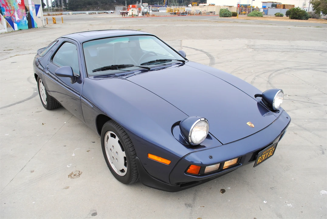 1986 Porsche 928 S - Image 11 of 31
