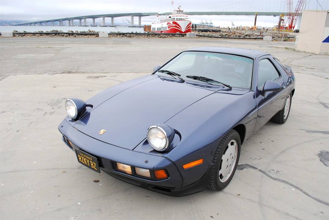 1986 Porsche 928 S - Image 9 of 31