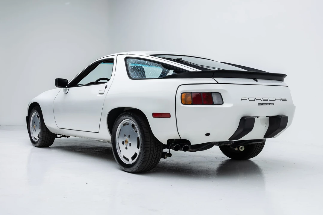 1986 Porsche 928 S - Image 25 of 31